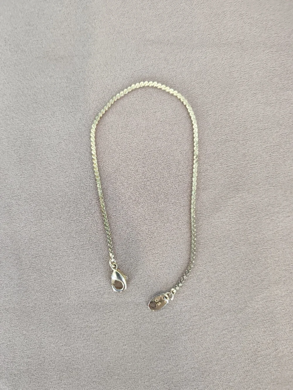 Avon Gold-Tone Chain Bracelet with Lobster Clasp
